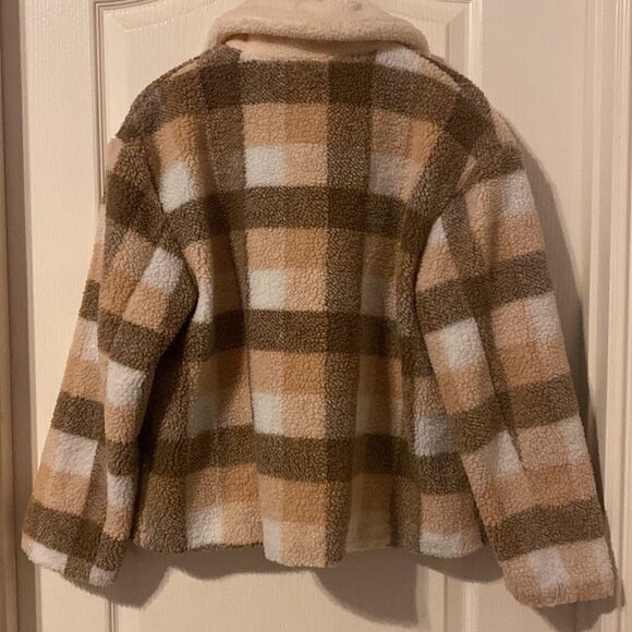 Gilli Women’s Plaid Brown and Cream Teddy Jacket Size Medium NWOT - Picture 4 of 8